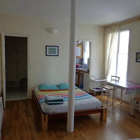Alesia Grand Studio Appartamento Parigi